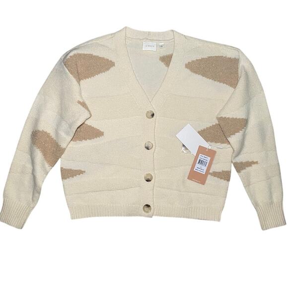 Cyrus Cream Sweater - NWT - Size Small - Picture 2 of 9